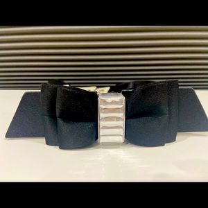 WHBM bow black belt X-small